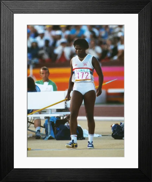 Framed Print : Tessa Sanderson - 1984 Los Angeles Olympics Framed Print : Tessa Sanderson - 1984 Los Angeles Olympics