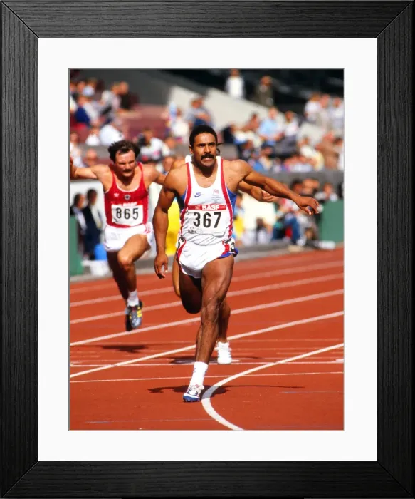 Framed Print : Daley Thompson at the 1986 Stuttgart European Championships Framed Print : Daley Thompson at the 1986 Stuttgart European Championships