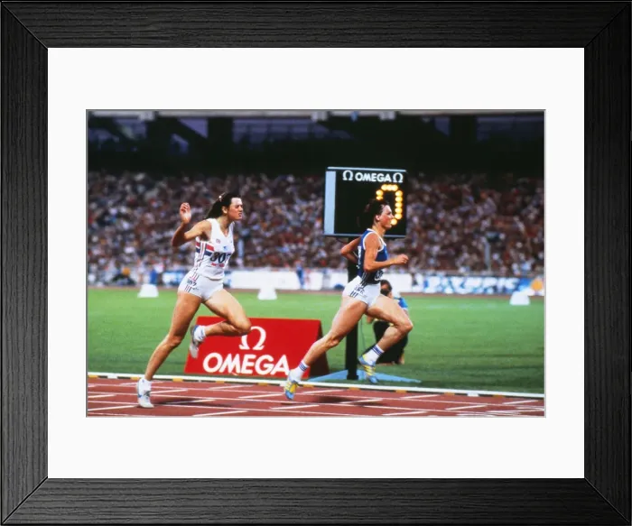 Framed Print : Barbel Wockel wins the 200m from Kathy Cook at the 1982 Athens European Championships Framed Print : Barbel Wockel wins the 200m from Kathy Cook at the 1982 Athens European Championships