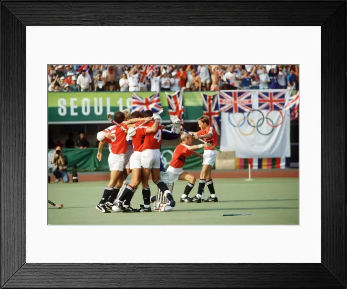 Framed Print : 1988 Seoul Olympics: Mens Hockey