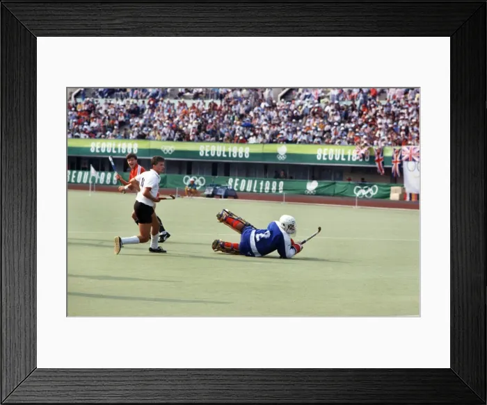 Framed Print : 1988 Seoul Olympics: Mens Hockey