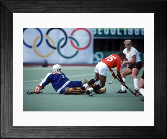 Framed Print : 1988 Seoul Olympics: Mens Hockey