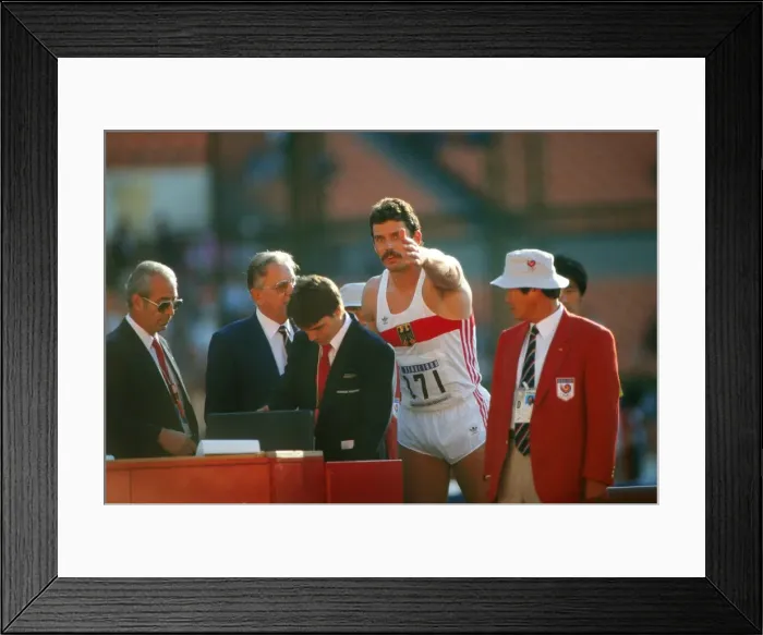 Framed Print : 1988 Seoul Olympics: Decathlon Framed Print : 1988 Seoul Olympics: Decathlon