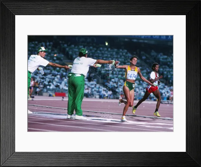 Framed Print : 1992 Barcelona Olympics: Womens 10, 000m