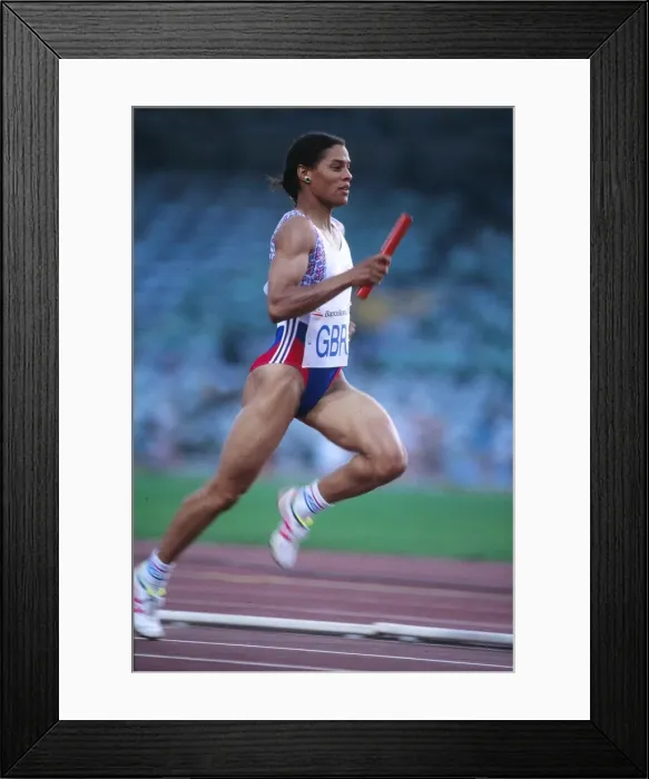 Framed Print : 1992 Barcelona Olympics: Womens 4x400m Relay Framed Print : 1992 Barcelona Olympics: Womens 4x400m Relay