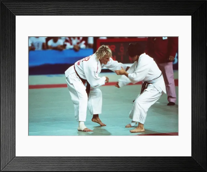 Framed Print : 1992 Barcelona Olympics: Womens Judo Framed Print : 1992 Barcelona Olympics: Womens Judo