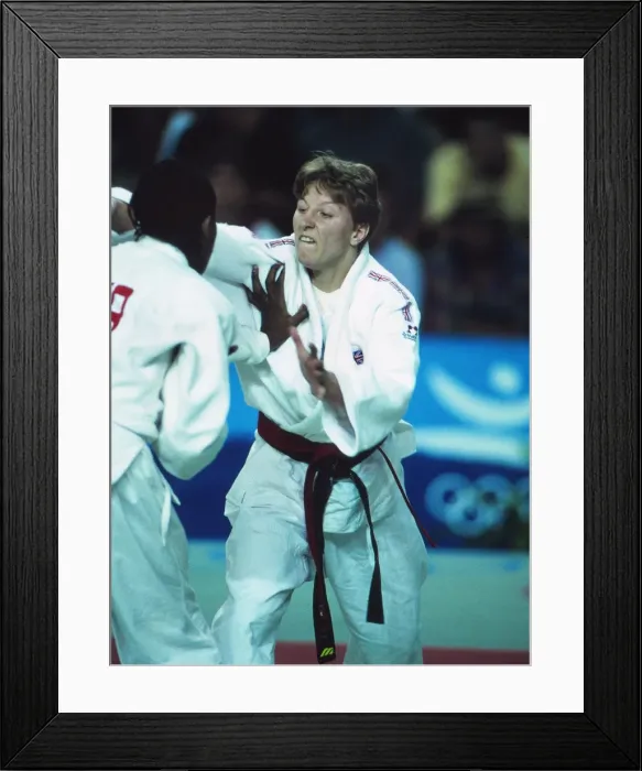 Framed Print : 1992 Barcelona Olympics: Womens Judo Framed Print : 1992 Barcelona Olympics: Womens Judo