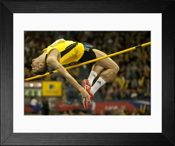 Framed Print : AVIVA Grand Prix 2012 AVIVA Grand Prix Framed Print : AVIVA Grand Prix 2012 AVIVA Grand Prix