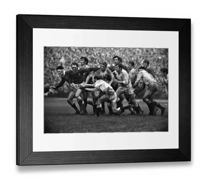 Framed Print : Wales and England clash in Cardiff during the 1971 Five Nations Framed Print : Wales and England clash in Cardiff during the 1971 Five Nations