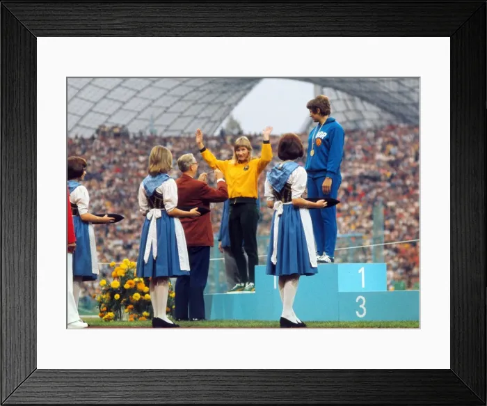 Framed Print : 1972 Munich Olympics - Womens 200m Framed Print : 1972 Munich Olympics - Womens 200m