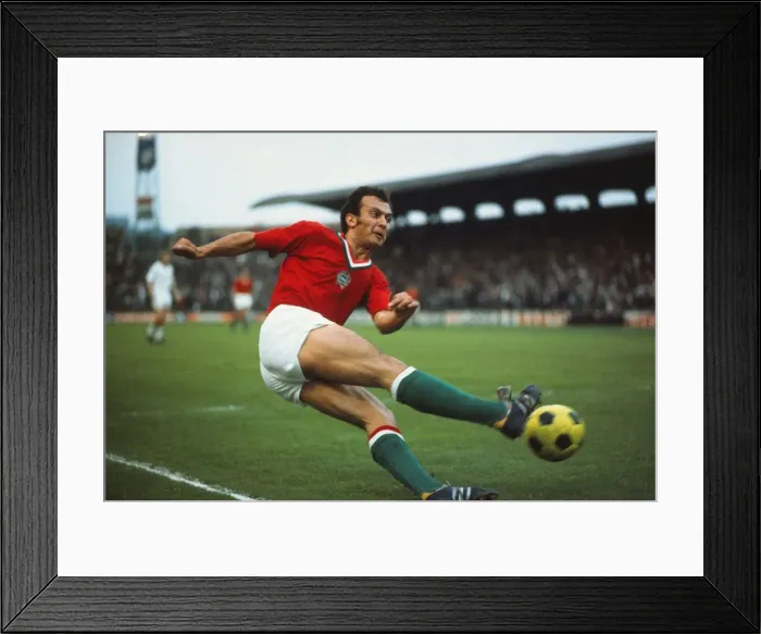 Framed Print : Euro72: Hungary 1 Belgium 2