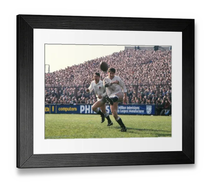 Framed Print : Englands Paul Dodge and Rory Underwood - 1985 Five Nations Framed Print : Englands Paul Dodge and Rory Underwood - 1985 Five Nations