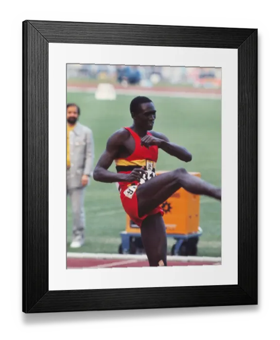 Framed Print : Ugandas John Akii-Bua celebrates his gold medal in the 400m hurdles at the 1972 Munich Olympics