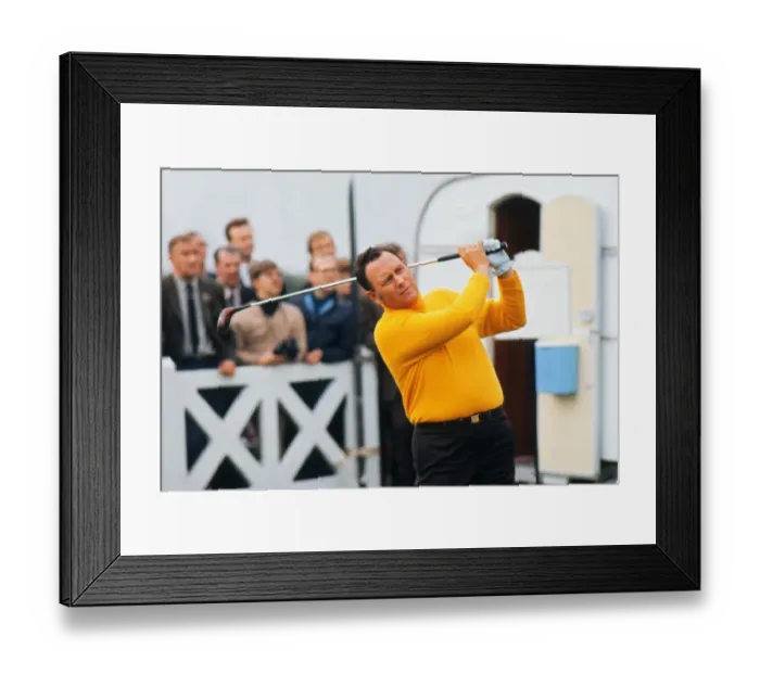 Framed Print : The USAs Billy Casper during the 1969 Ryder Cup Framed Print : The USAs Billy Casper during the 1969 Ryder Cup