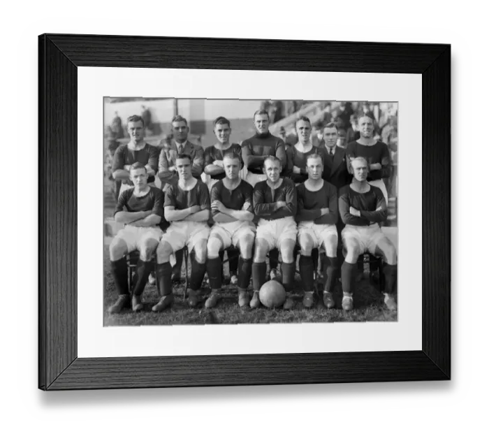 Framed Print : Manchester City - 1931 / 2 Framed Print : Manchester City - 1931 / 2