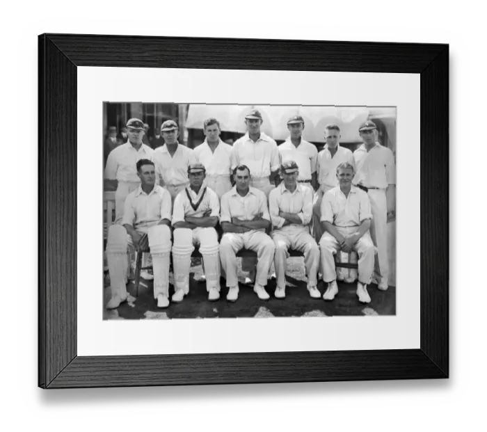 Framed Print : Warwickshire C. C. C. - 1933 Framed Print : Warwickshire C. C. C. - 1933