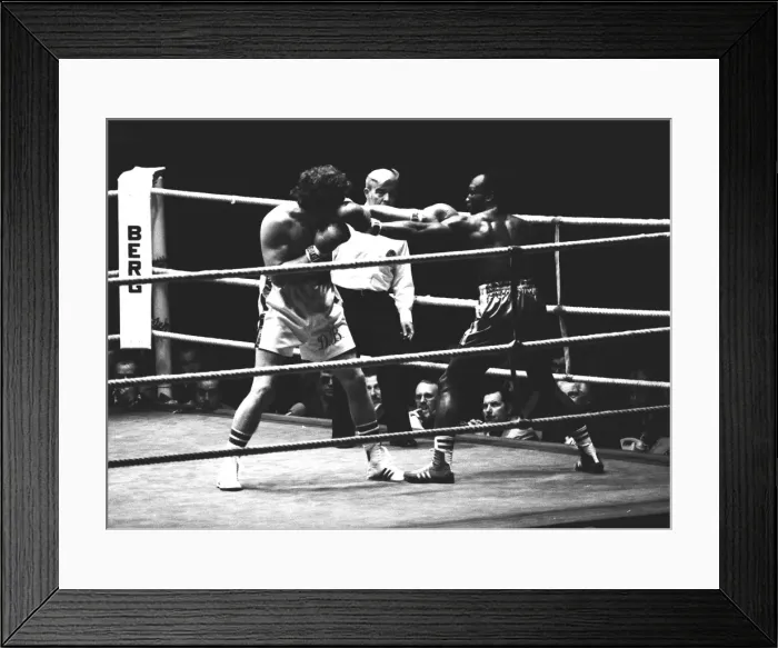Framed Print : Bunny Johnson vs. Duane Bobick