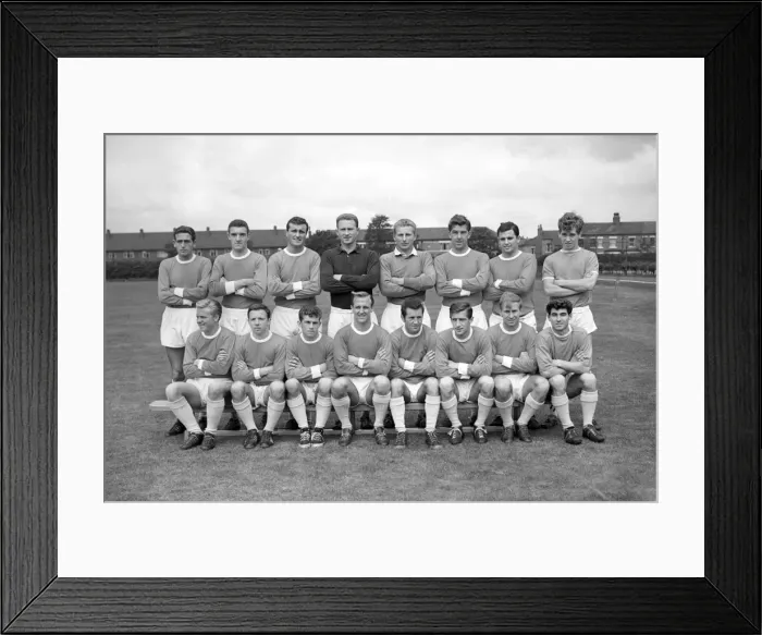Framed Print : Manchester United - 1961 / 62 Framed Print : Manchester United - 1961 / 62