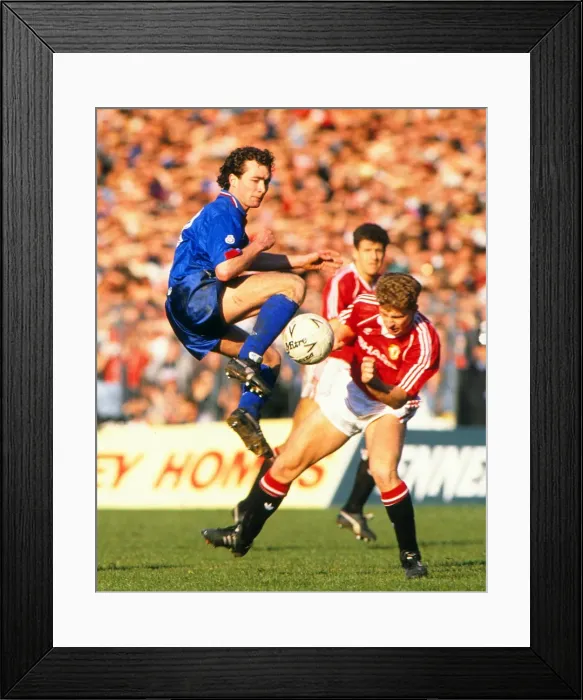 Framed Print : FA Cup SF: Man Utd 3 Oldham 3 Framed Print : FA Cup SF: Man Utd 3 Oldham 3