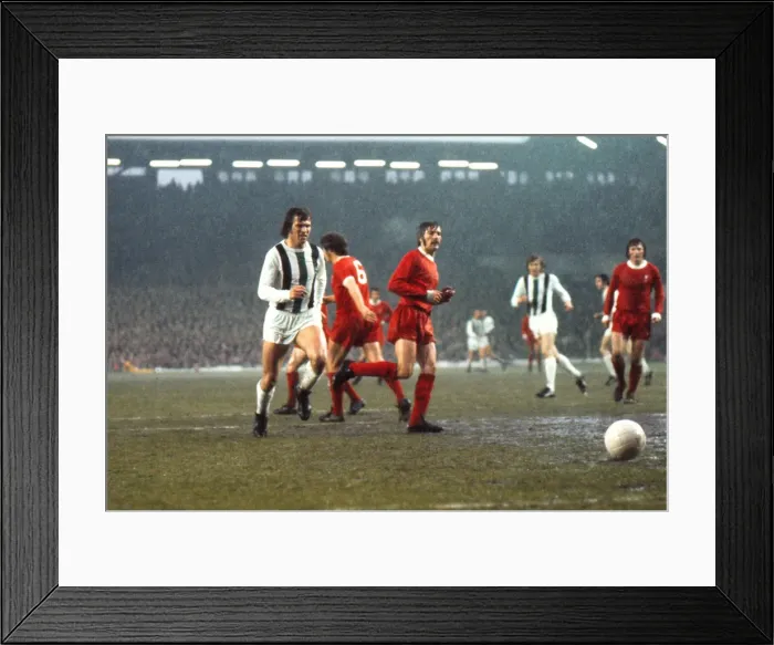 Framed Print : Jupp Heynckes in the 1973 UEFA Cup Final Framed Print : Jupp Heynckes in the 1973 UEFA Cup Final