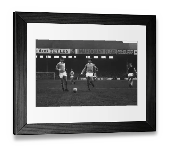 Framed Print : Bobby Kennedy & Glyn Pardoe - West Ham United Framed Print : Bobby Kennedy & Glyn Pardoe - West Ham United