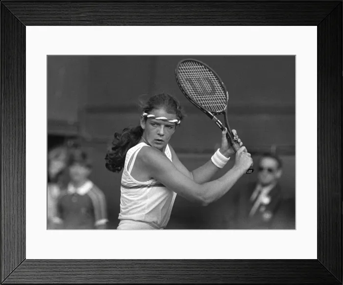 Framed Print : Annabel Croft - 1984 Wimbledon Championships Framed Print : Annabel Croft - 1984 Wimbledon Championships