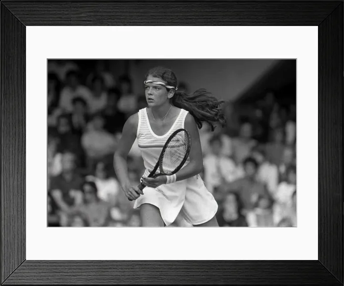 Framed Print : Annabel Croft - 1984 Wimbledon Championships Framed Print : Annabel Croft - 1984 Wimbledon Championships