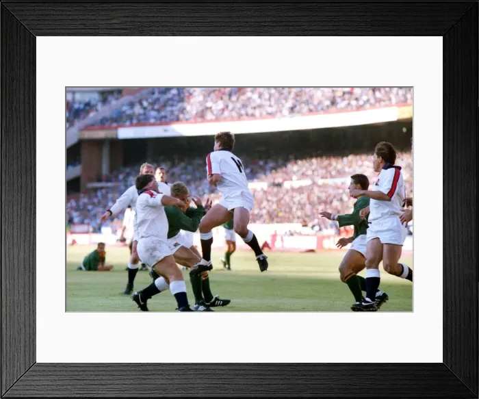 Framed Print : Rob Andrew scores for England against South Africa in 1994 Framed Print : Rob Andrew scores for England against South Africa in 1994