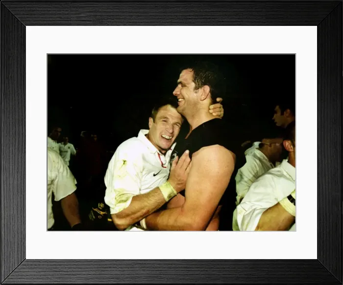 Framed Print : Martin Johnson and Mike Catt celebrate after beating South Africa in 2000 Framed Print : Martin Johnson and Mike Catt celebrate after beating South Africa in 2000