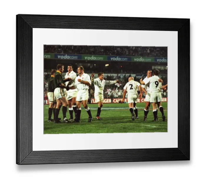 Framed Print : England celebrate victory over South Africa in 2000 Framed Print : England celebrate victory over South Africa in 2000
