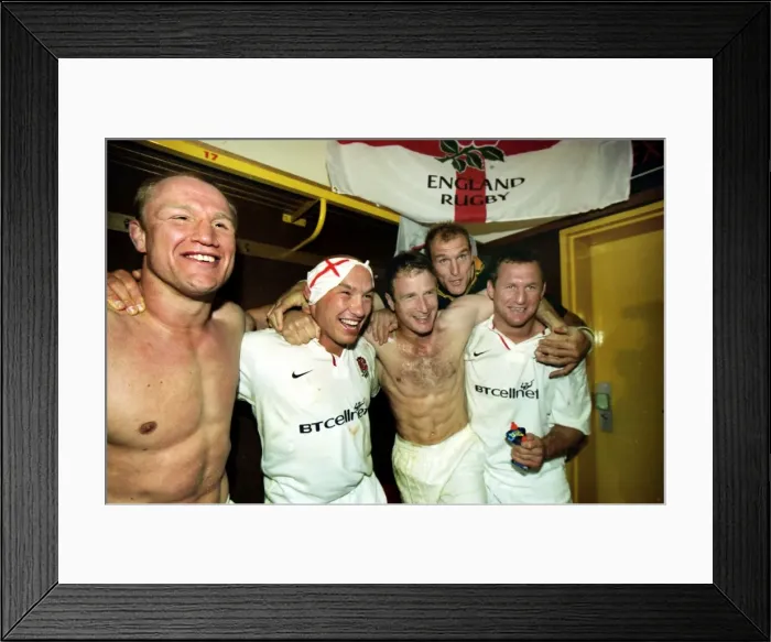 Framed Print : England players celebrate after defeating South Africa in 2000 Framed Print : England players celebrate after defeating South Africa in 2000