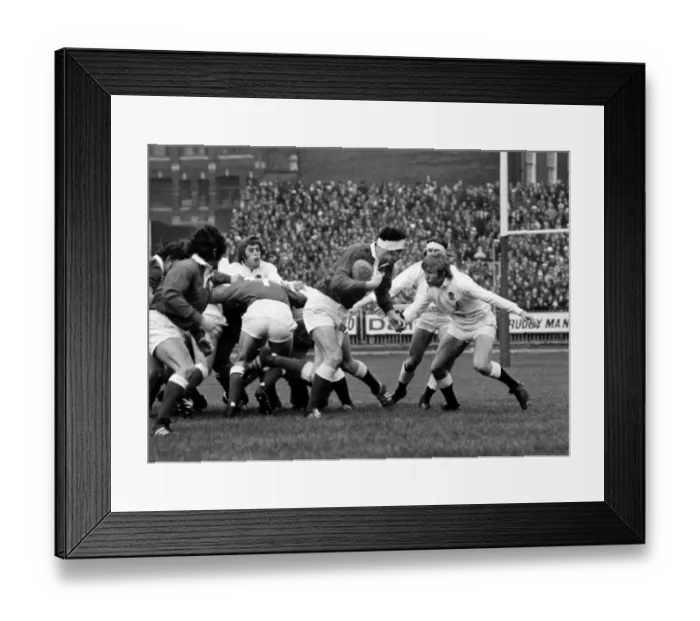 Framed Print : Wales Mervyn Davies - 1973 Five Nations Framed Print : Wales Mervyn Davies - 1973 Five Nations