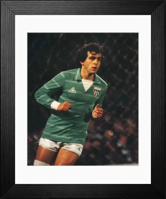 Framed Print : St Etiennes Michel Platini - 1981 UEFA Cup