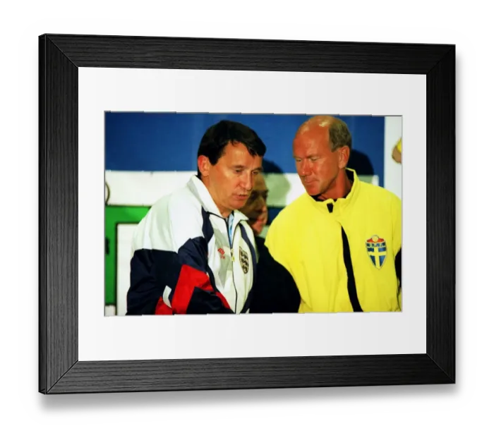 Framed Print : England manager Graham Taylor and Sweden manager Tommy Svensson - Euro 92 Framed Print : England manager Graham Taylor and Sweden manager Tommy Svensson - Euro 92