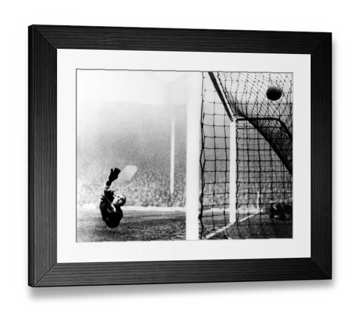 Framed Print : Italy goalkeeper Carlo Ceresoli is beaten by an English shot at Highbury in 1934 + Framed Print : Italy goalkeeper Carlo Ceresoli is beaten by an English shot at Highbury in 1934 +