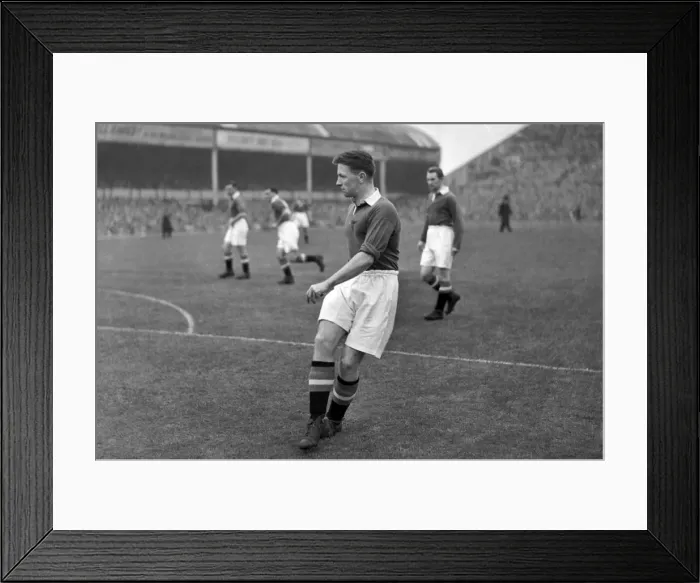 Framed Print : Roger Byrne - Manchester United