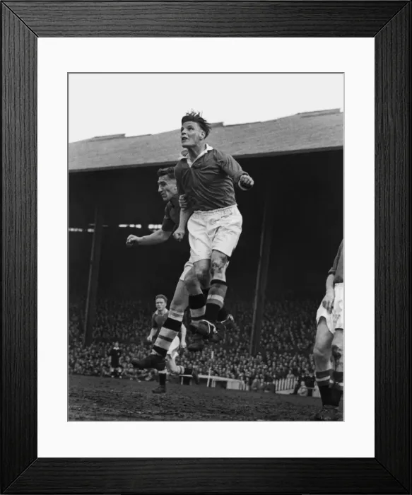 Framed Print : Mark Jones - Manchester United Framed Print : Mark Jones - Manchester United