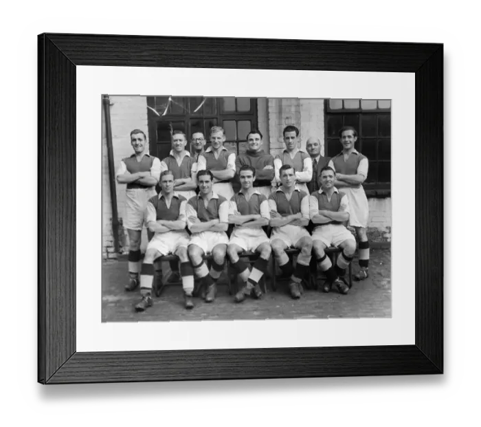 Framed Print : Swansea Town - 1946 / 7 Framed Print : Swansea Town - 1946 / 7