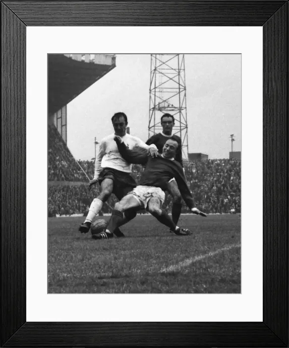 Framed Print : Nobby Stiles and Jimmy Greaves - 1967 Charity Shield Framed Print : Nobby Stiles and Jimmy Greaves - 1967 Charity Shield