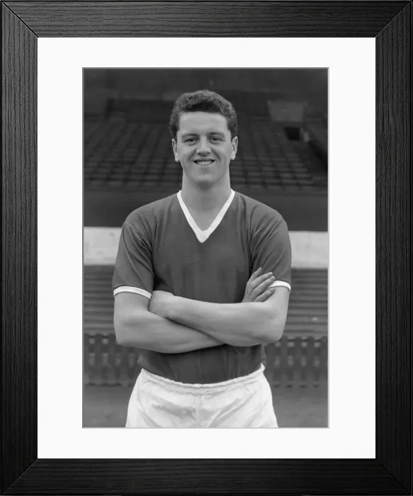 Framed Print : Tommy Taylor - Manchester United Framed Print : Tommy Taylor - Manchester United