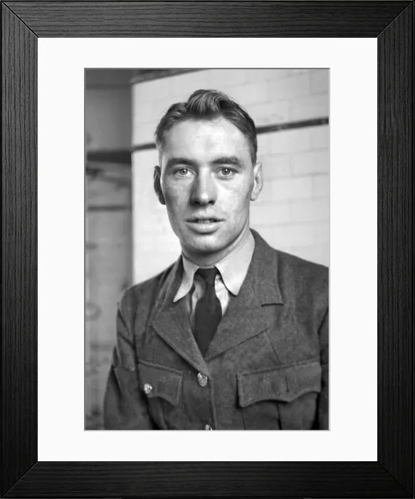 Framed Print : Ray Wood - Manchester United Framed Print : Ray Wood - Manchester United
