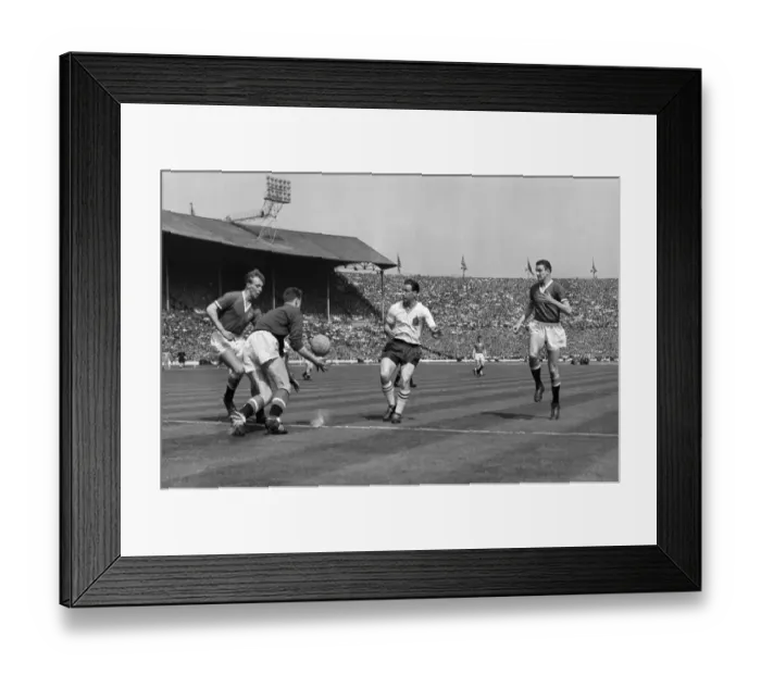 Framed Print : Harry Gregg fields the ball under pressure from Nat Lofthouse in the 1958 FA Cup Final Framed Print : Harry Gregg fields the ball under pressure from Nat Lofthouse in the 1958 FA Cup Final