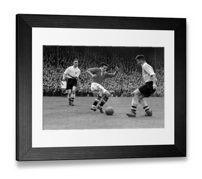 Framed Print : Johnny Berry - Manchester United