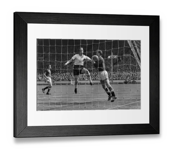 Framed Print : 1958 FA Cup Final: Bolton 2 Man Utd 0 Framed Print : 1958 FA Cup Final: Bolton 2 Man Utd 0
