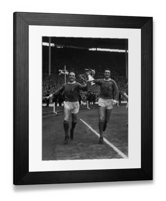 Framed Print : 1963 FA Cup Final: Man Utd 3 Leicester 1 Framed Print : 1963 FA Cup Final: Man Utd 3 Leicester 1