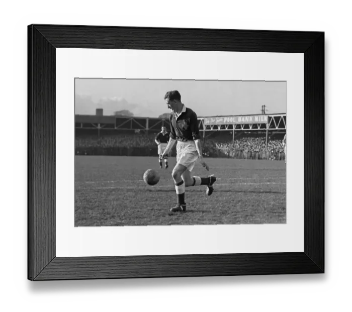 Framed Print : Danny Blanchflower - Northern Ireland Framed Print : Danny Blanchflower - Northern Ireland