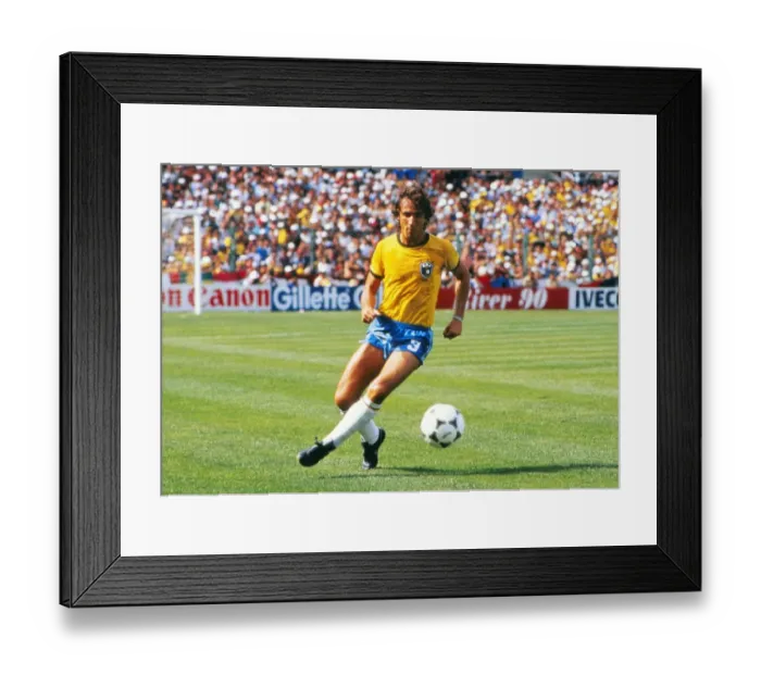 Framed Print : Brazils Oscar - 1982 World Cup Framed Print : Brazils Oscar - 1982 World Cup