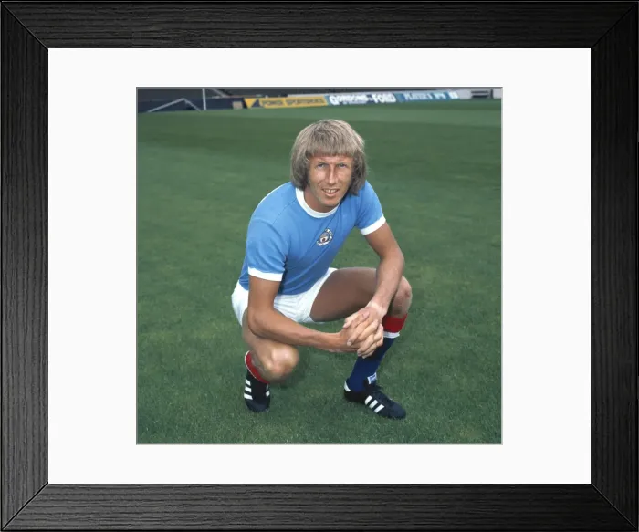 Framed Print : Colin Bell - Manchester City Framed Print : Colin Bell - Manchester City