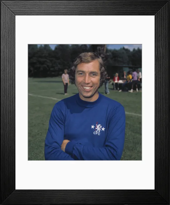 Framed Print : Marvin Hinton - Chelsea Framed Print : Marvin Hinton - Chelsea
