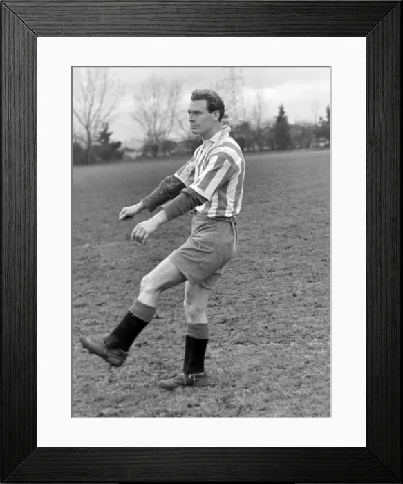 Framed Print : Joe Mallett - Southampton Framed Print : Joe Mallett - Southampton
